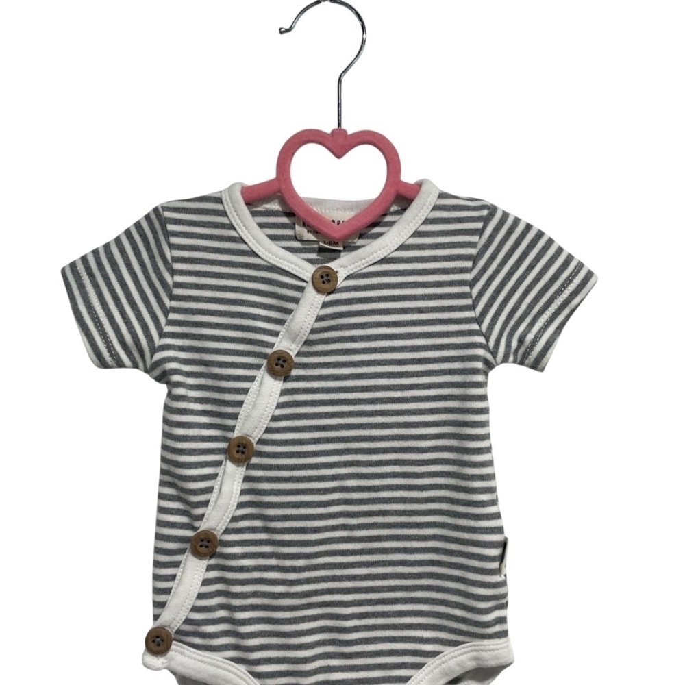 7/$20 Rabbit & Bear Striped Baby Onesie with Wooden Buttons One-Piece